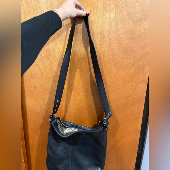 Coach genuine vintage leather legacy slim hobo shoulder bag - Picture 2 of 13